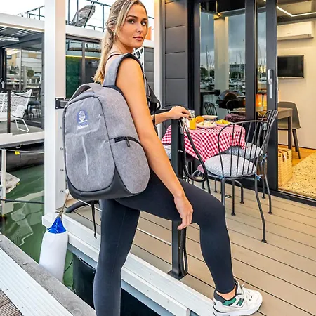 Ботель The Homeboat Company Parque Nacoes-lisboa Лиссабон