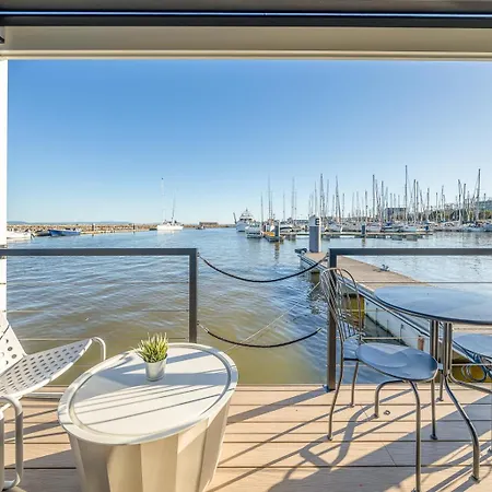 The Homeboat Company Parque Nacoes-lisboa Hotel en barco *