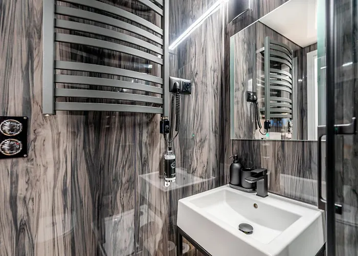 The Homeboat Company Parque Nacoes-lisboa Botel