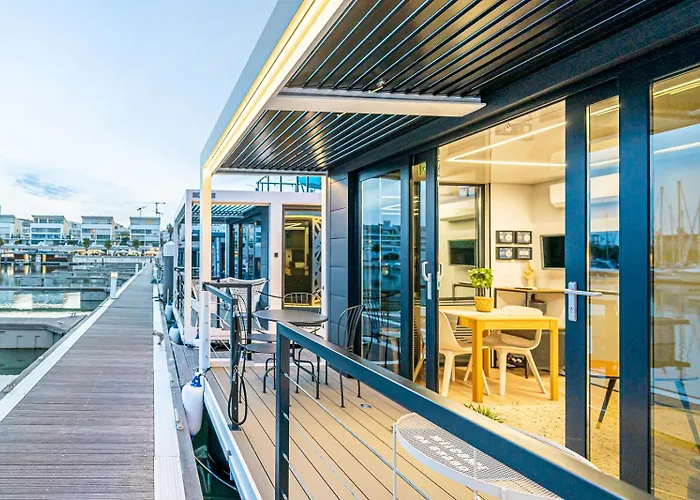 Bådhotel The Homeboat Company Parque Nacoes-lisboa