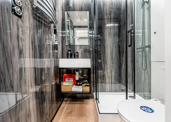 The Homeboat Company Parque Nacoes-lisboa Botel Lisbon