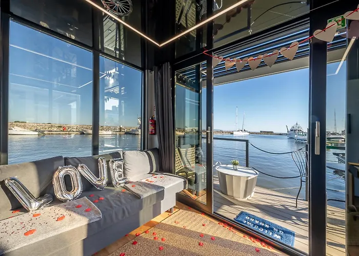 The Homeboat Company Parque Nacoes-lisboa * Lisboa