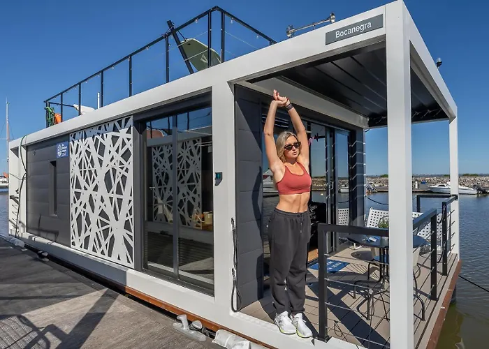 The Homeboat Company Parque Nacoes-lisboa