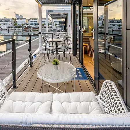 The Homeboat Company Parque Nacoes-lisboa * 리스본